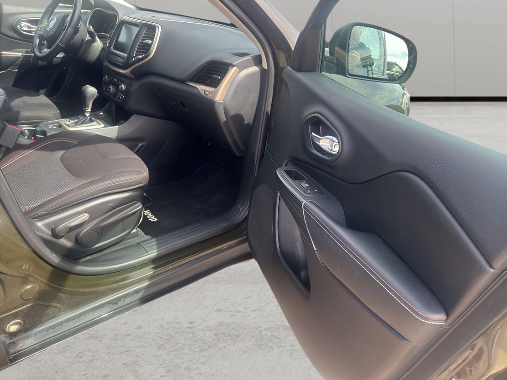 2017 Jeep Cherokee 75th Anniversary Edition