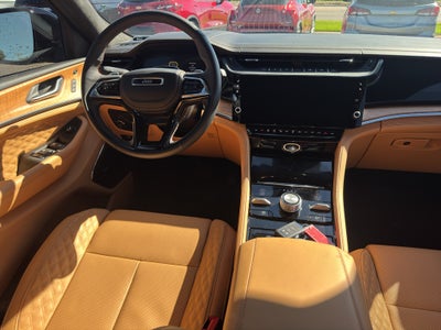 2026 Jeep Grand Cherokee Summit