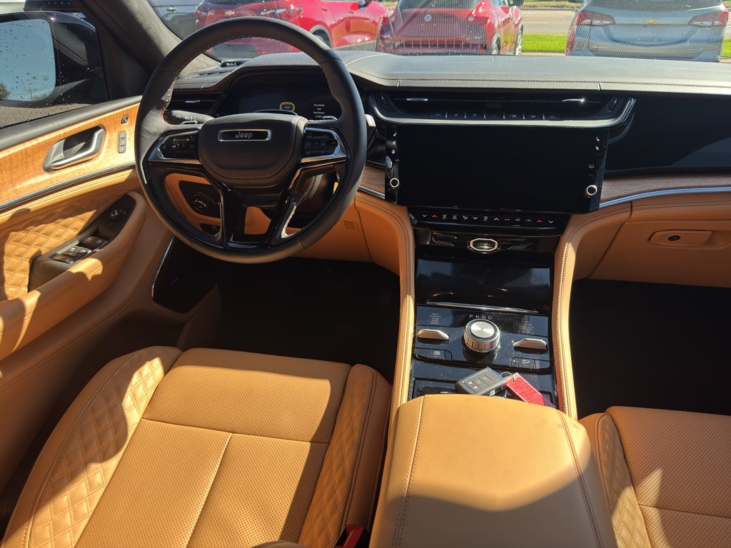 2026 Jeep Grand Cherokee Summit