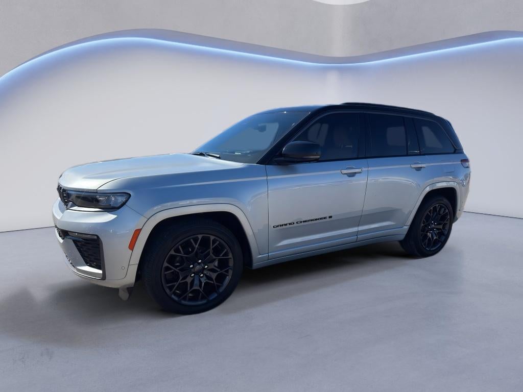 2026 Jeep Grand Cherokee Summit