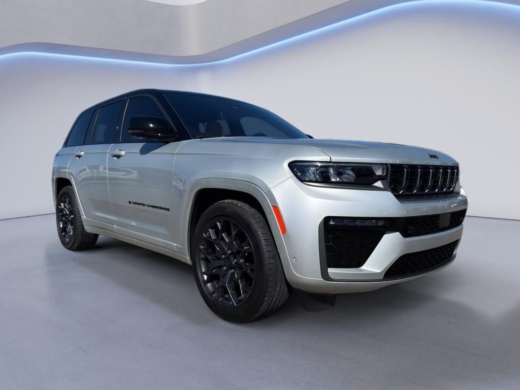 2026 Jeep Grand Cherokee Summit