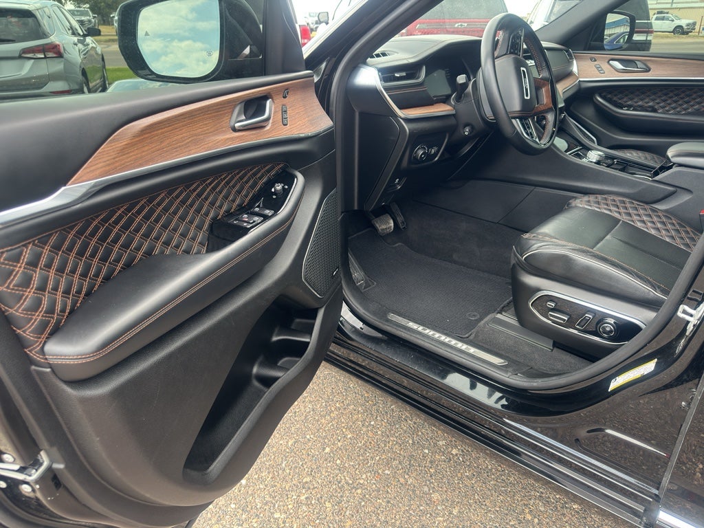 2022 Jeep Grand Cherokee L Summit