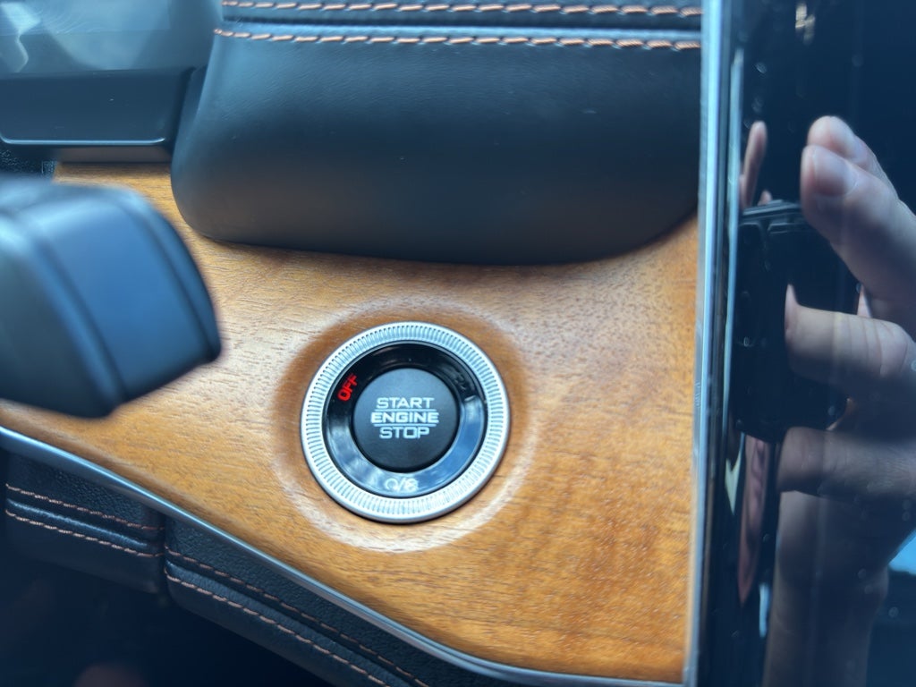 2021 Jeep Grand Cherokee L Summit Reserve