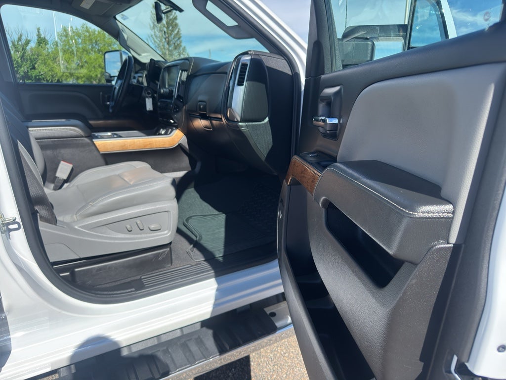 2019 Chevrolet Silverado LTZ