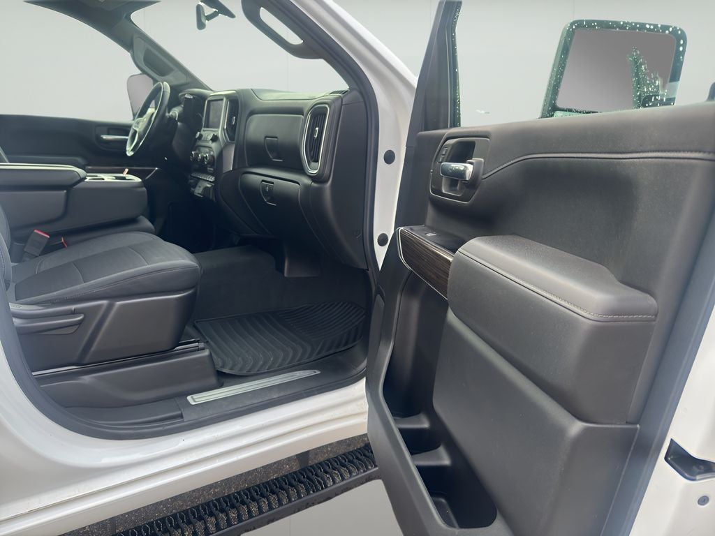 2020 Chevrolet Silverado LT