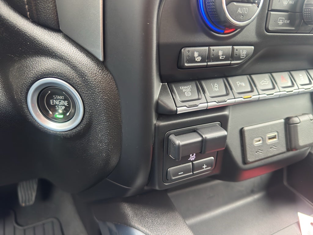 2021 Chevrolet Silverado LTZ