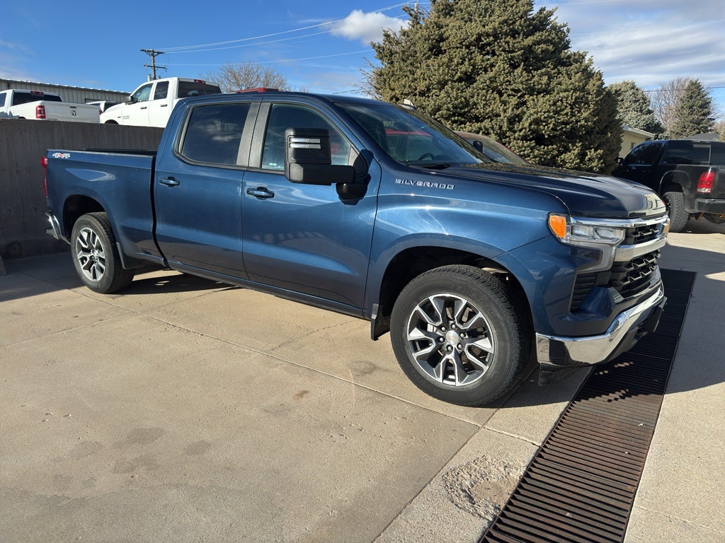 2022 Chevrolet Silverado LT