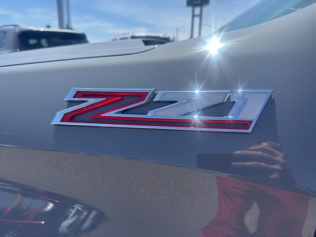 2024 Chevrolet Silverado RST