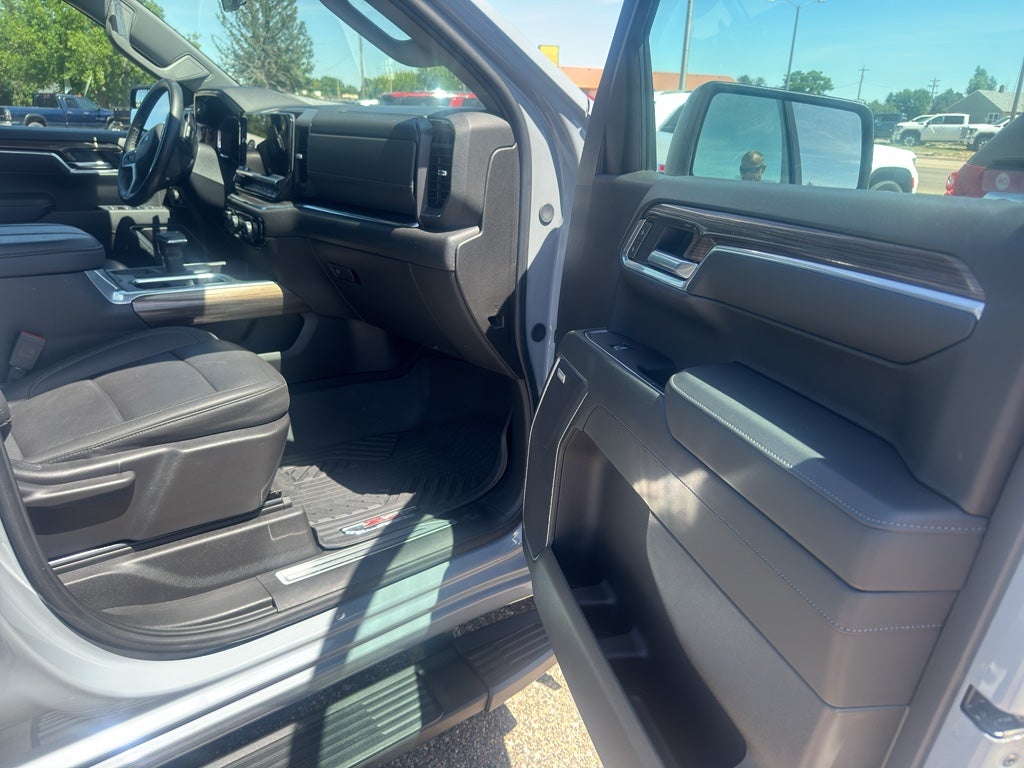 2024 Chevrolet Silverado RST
