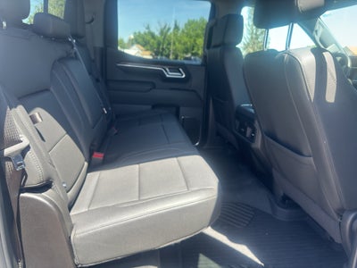 2024 Chevrolet Silverado RST