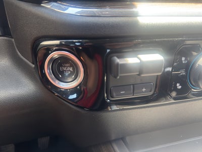 2024 Chevrolet Silverado RST