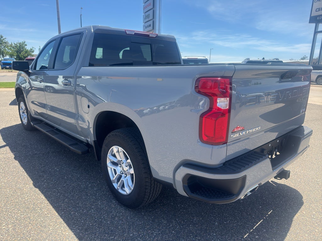 2024 Chevrolet Silverado RST