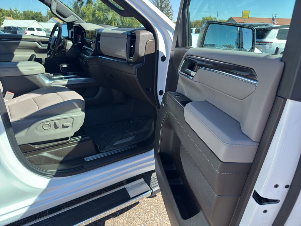 2023 Chevrolet Silverado LTZ