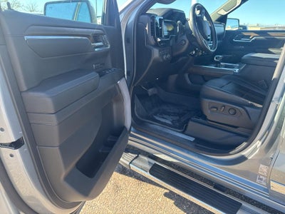 2023 Chevrolet Silverado High Country