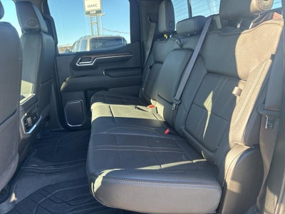 2023 Chevrolet Silverado High Country