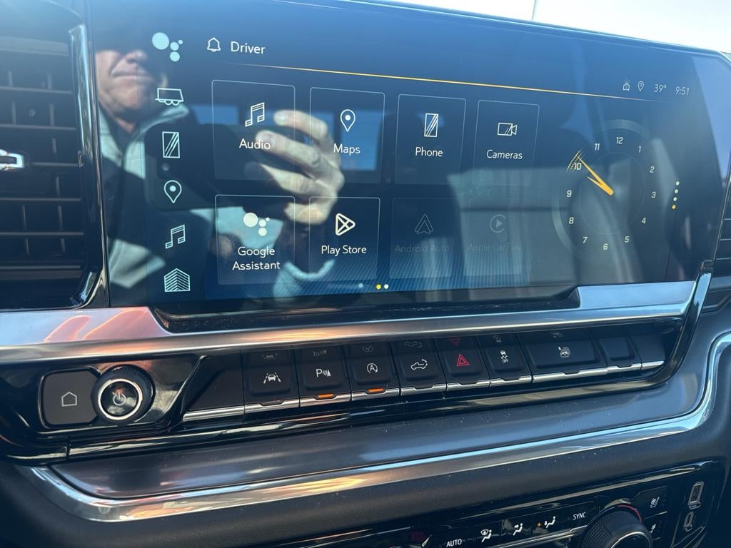 2023 Chevrolet Silverado High Country