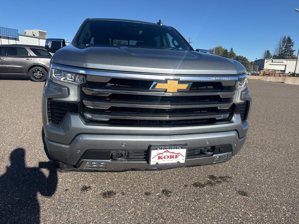 2023 Chevrolet Silverado High Country