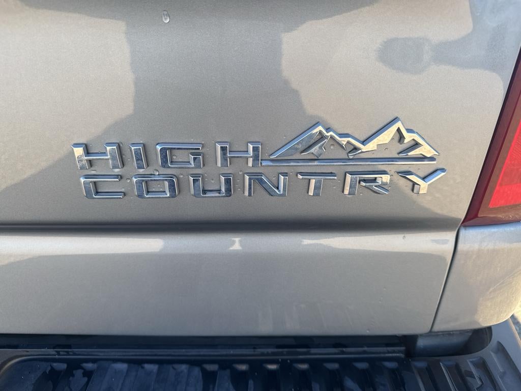 2023 Chevrolet Silverado High Country