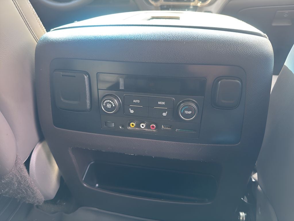 2016 GMC Yukon XL Denali