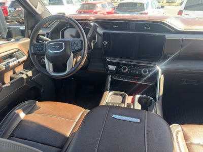 2025 GMC Sierra Denali