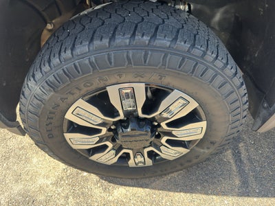2025 GMC Sierra Denali
