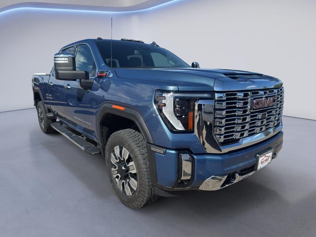 2025 GMC Sierra Denali