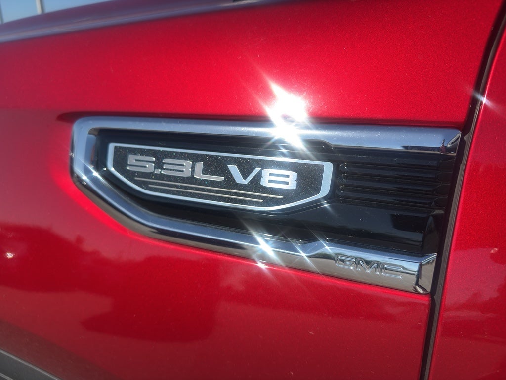 2025 GMC Sierra SLT