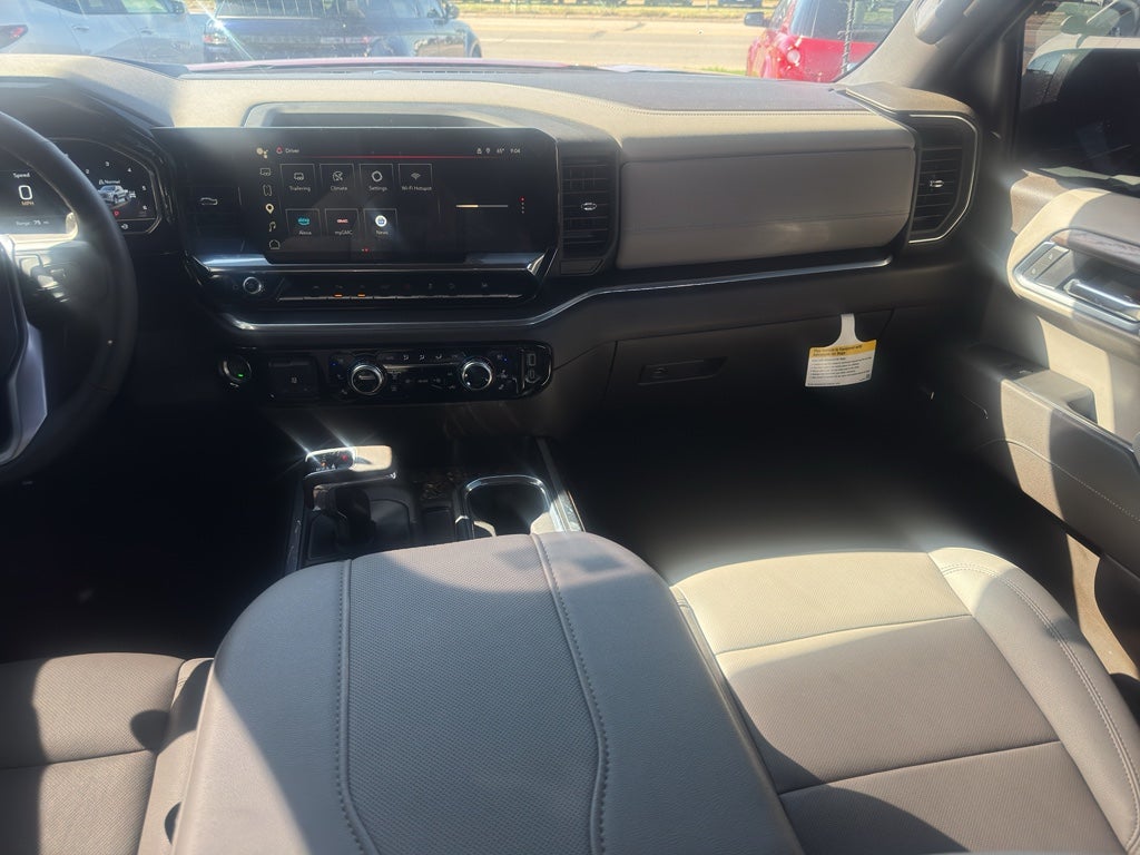 2025 GMC Sierra SLT