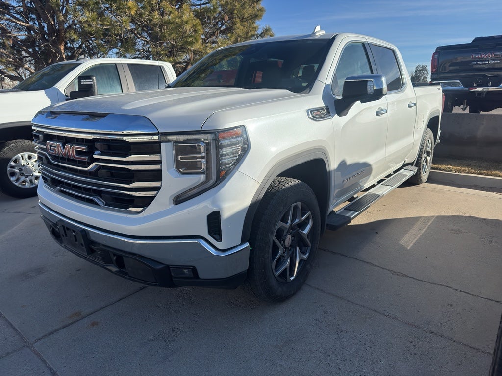 2025 GMC Sierra SLT