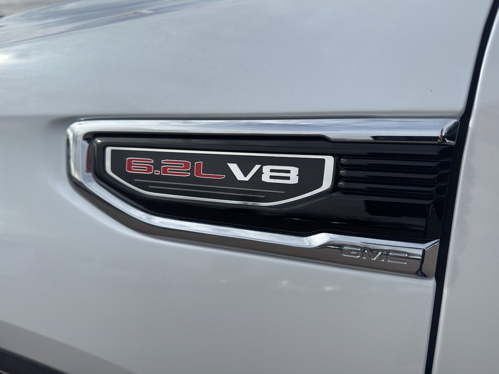 2025 GMC Sierra SLT