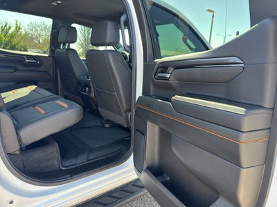 2025 GMC Sierra AT4