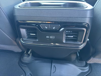 2025 GMC Sierra AT4