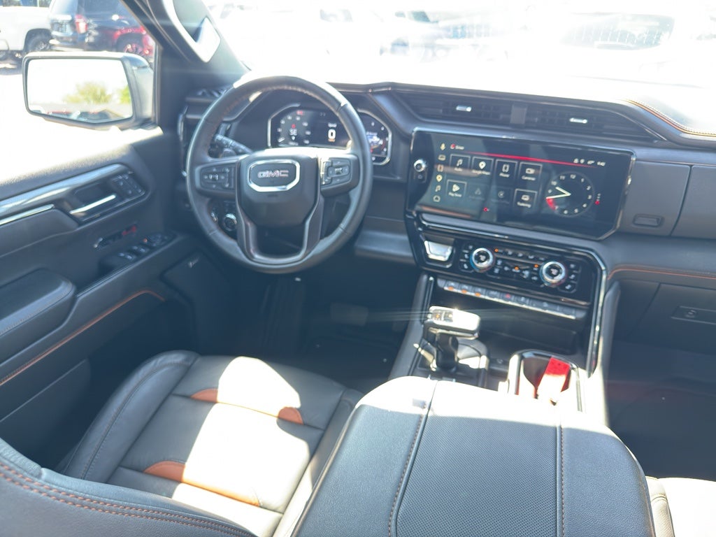 2025 GMC Sierra AT4