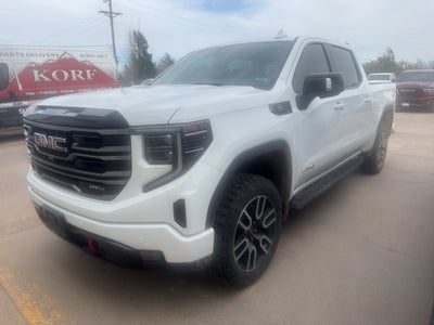 2025 GMC Sierra AT4