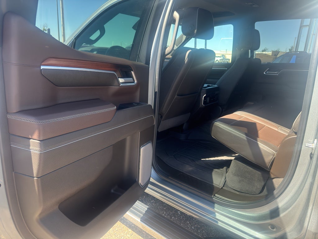 2025 GMC Sierra Denali