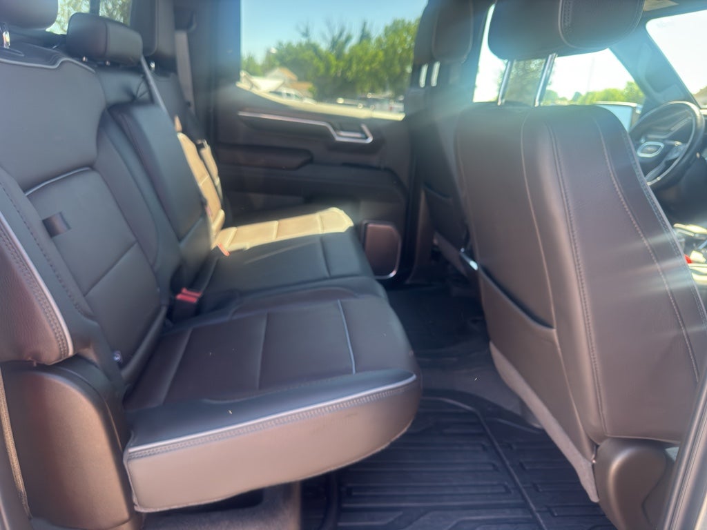 2025 GMC Sierra Denali