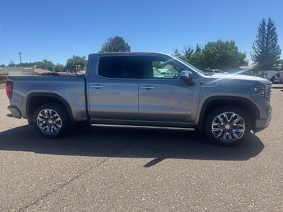 2025 GMC Sierra Denali