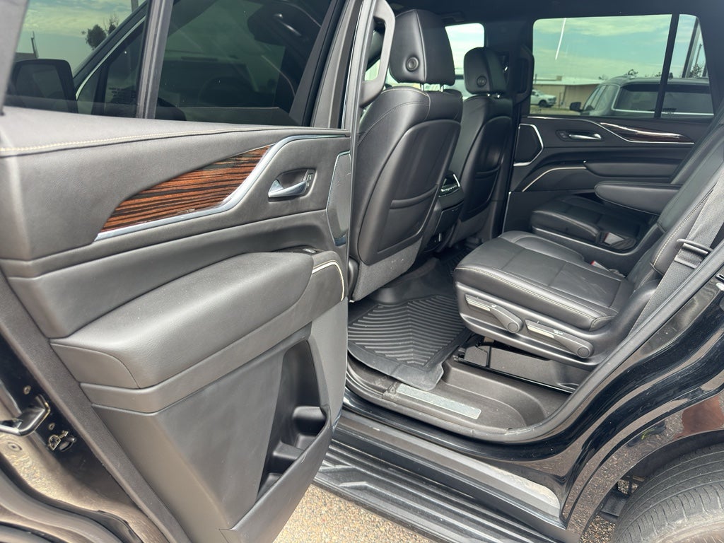 2021 Cadillac Escalade Luxury
