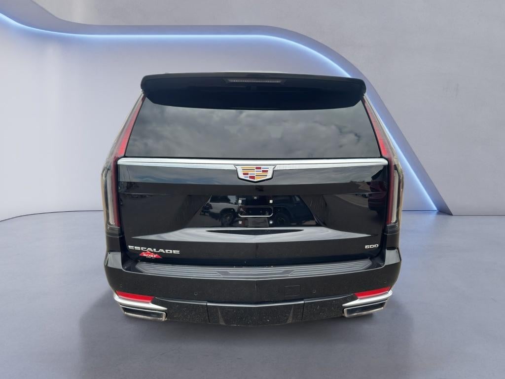 2021 Cadillac Escalade Luxury