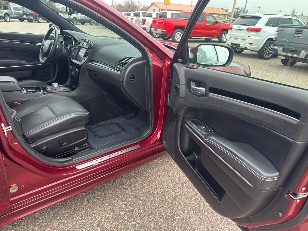 2022 Chrysler 300S 300S