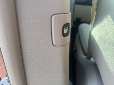 2012 Chrysler Town & Country Touring