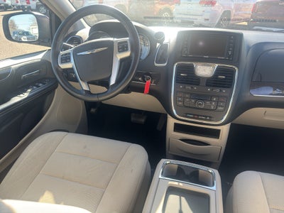 2012 Chrysler Town & Country Touring