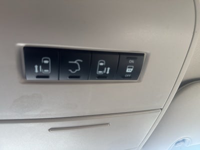 2012 Chrysler Town & Country Touring