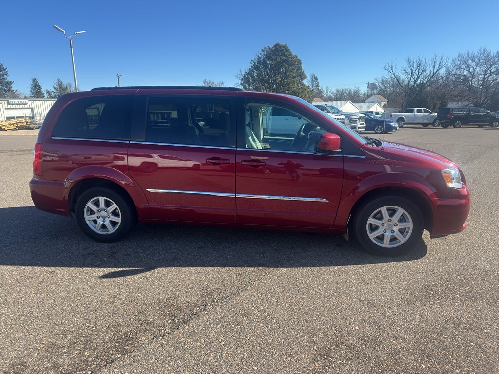 2012 Chrysler Town & Country Touring