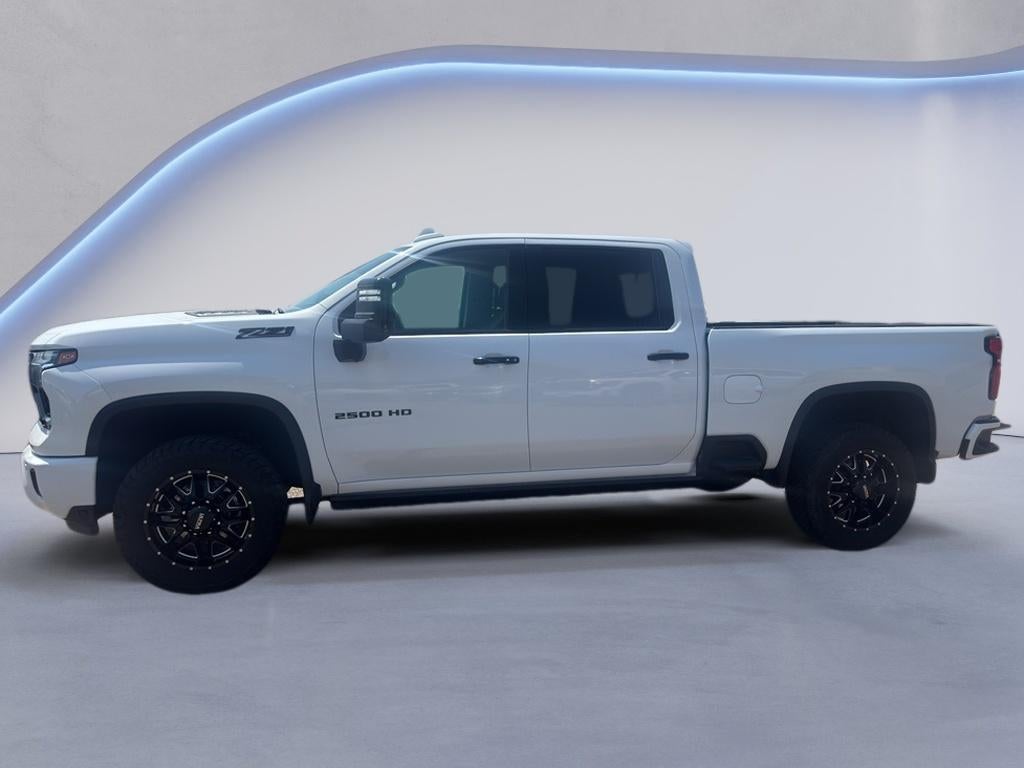 2024 Chevrolet Silverado LTZ