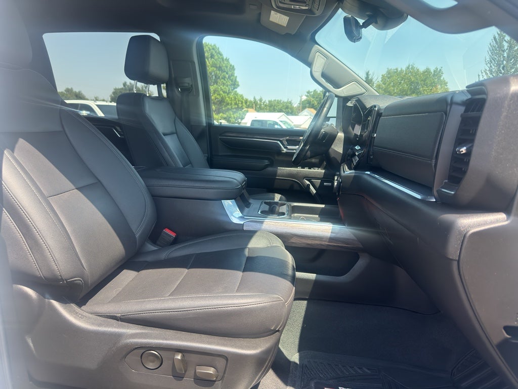 2024 Chevrolet Silverado LTZ