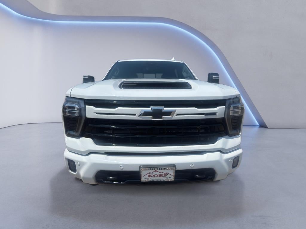 2024 Chevrolet Silverado LTZ