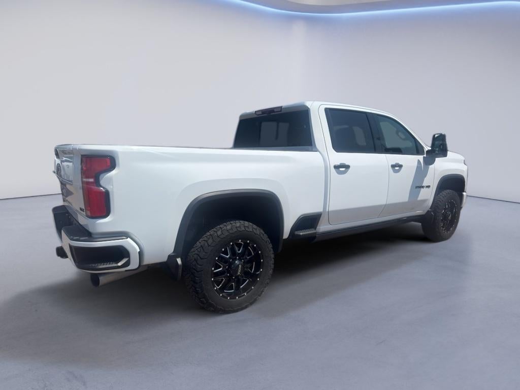 2024 Chevrolet Silverado LTZ