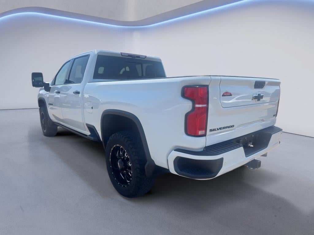 2024 Chevrolet Silverado LTZ