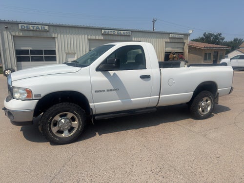 2005 Dodge Ram Pickup SLT